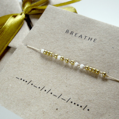 bransoletka alfabet morse breathe