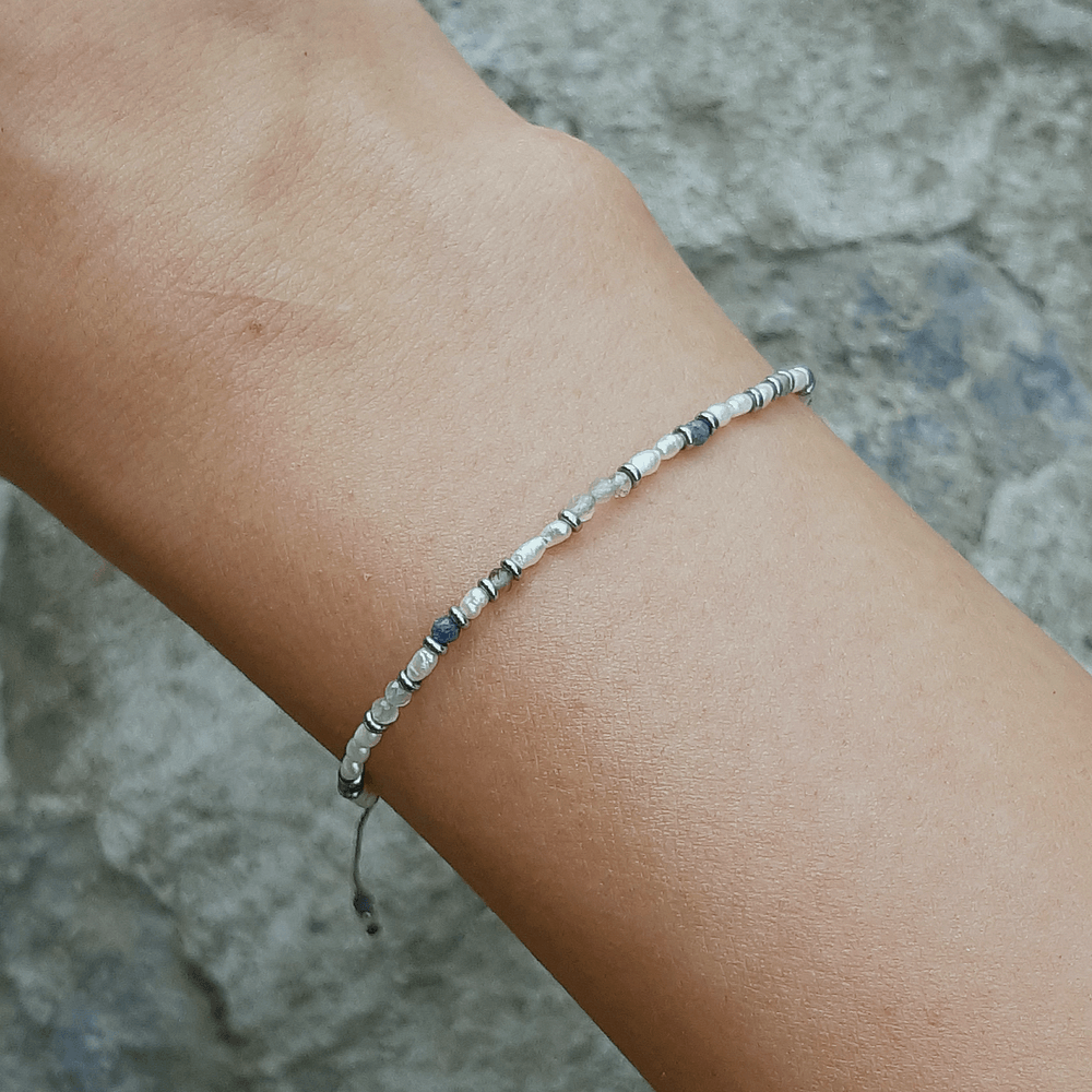 Bransoletka ODETTE z szafirami perłą i kamieniem księżycowym beż użycia metali