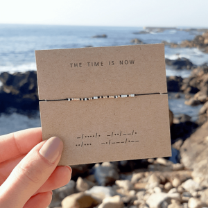 Bransoletka alfabet Morse’a THE TIME IS NOW