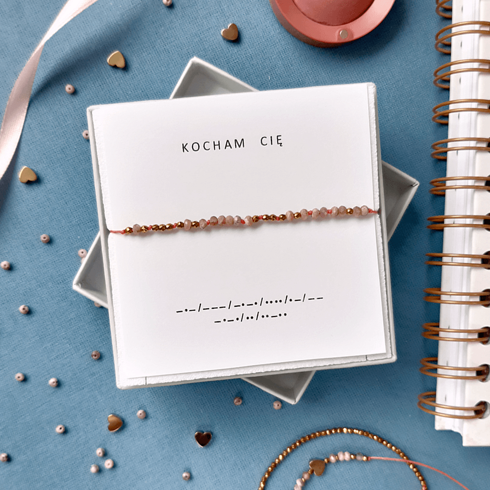 bransoletka alfabet morse kocham cię z kamieni naturalnych różowa