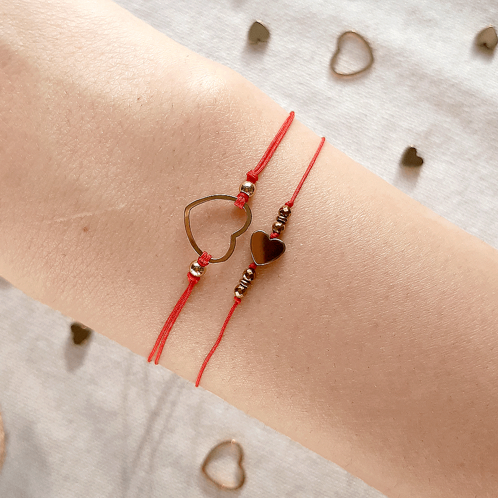 bransoletka z sercem na czerwonym sznurku walentynki