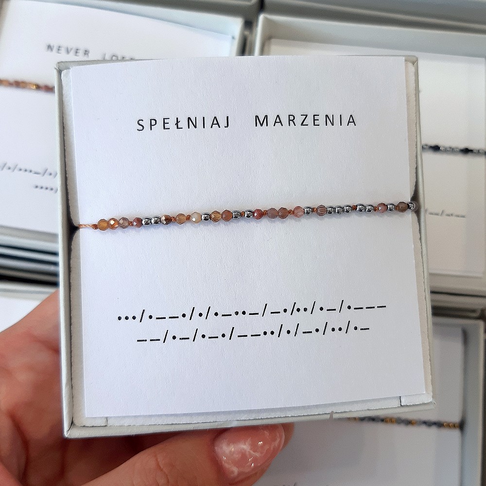 Brązowa bransoletka alfabet Morse'a SPEŁNIAJ MARZENIA